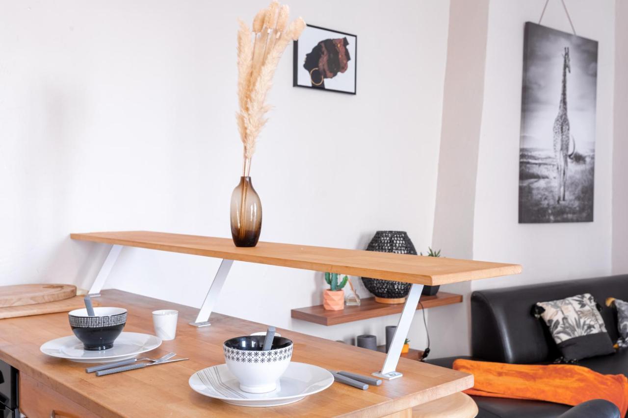 Les Halles Forville - Palais, Plages, Wifi, Clim Appartement Cannes